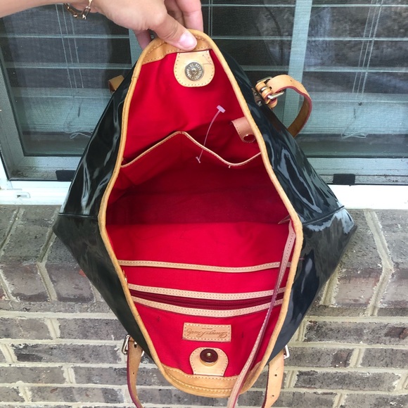 Dooney & Bourke Glossy Tote Bag - Picture 6 of 7